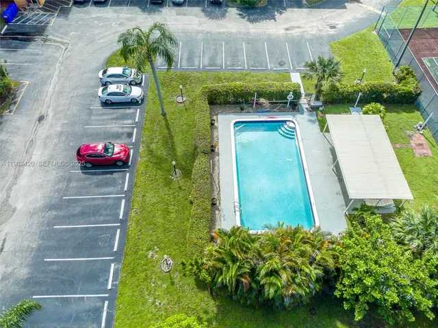 $112,500 | 1891 Southwest 81st Avenue, Unit 310, North Lauderdale, FL 33068