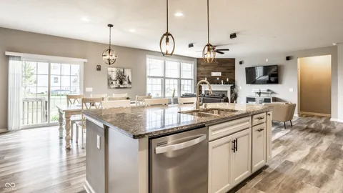 $600,000 | 6138 Crabapple Drive, Whitestown, IN 46075