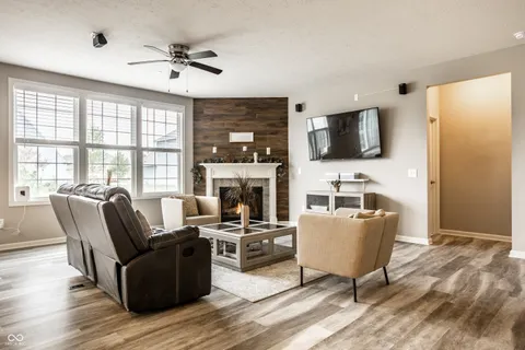 $600,000 | 6138 Crabapple Drive, Whitestown, IN 46075