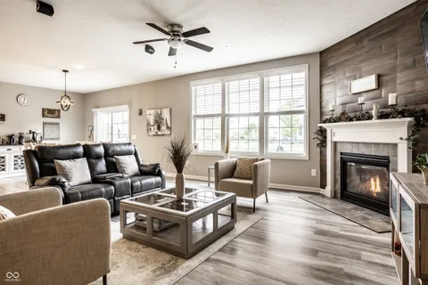 $600,000 | 6138 Crabapple Drive, Whitestown, IN 46075