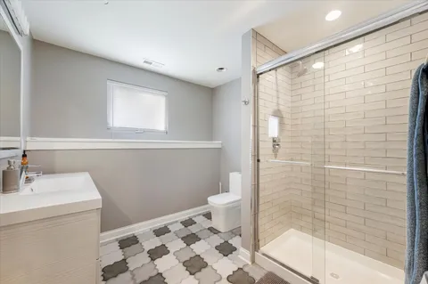 $1,195,000 | 946 Clinton Avenue, Oak Park, IL 60304