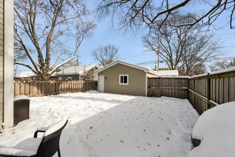 $1,195,000 | 946 Clinton Avenue, Oak Park, IL 60304