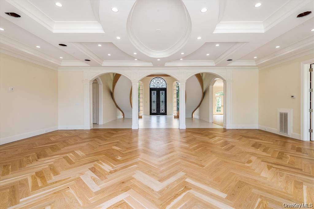 566 East Shore Road Great Neck, NY 11024 - Photo 6 of 50 a view of a room with gym equipment