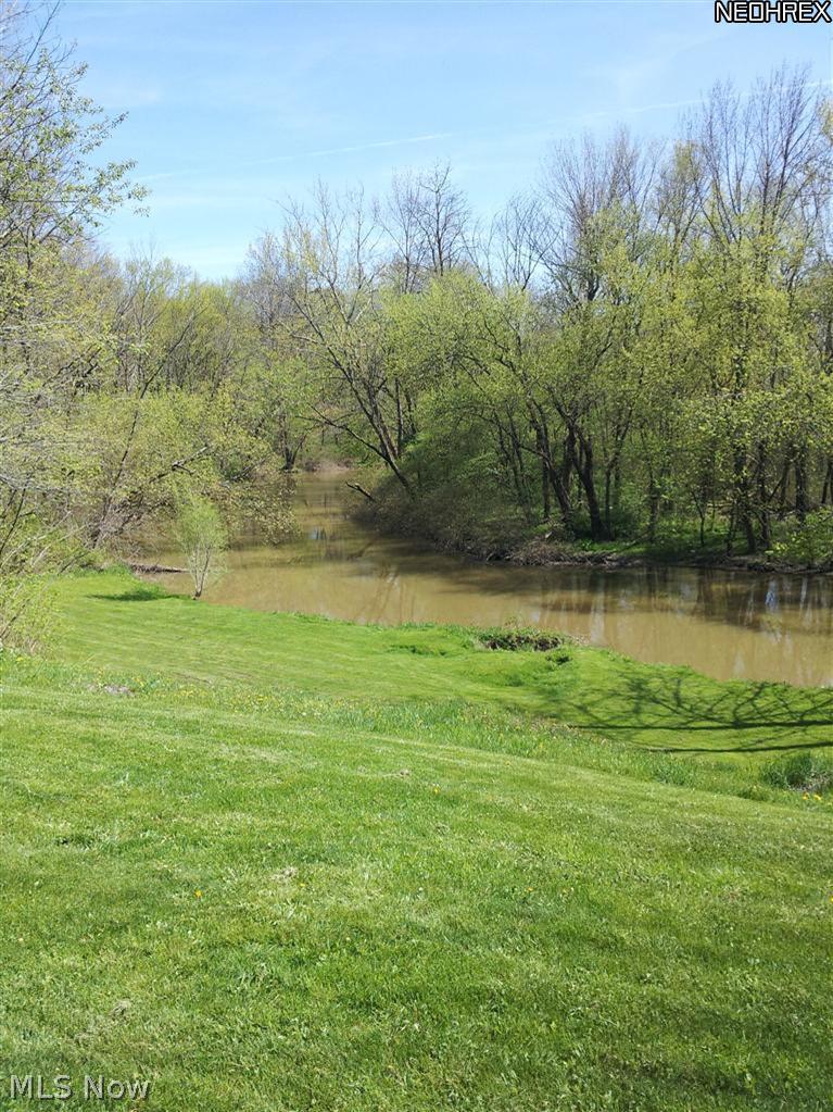 22733 Lexington Road Alliance, OH 44601 - Photo 2 of 2 Gallery Image 2