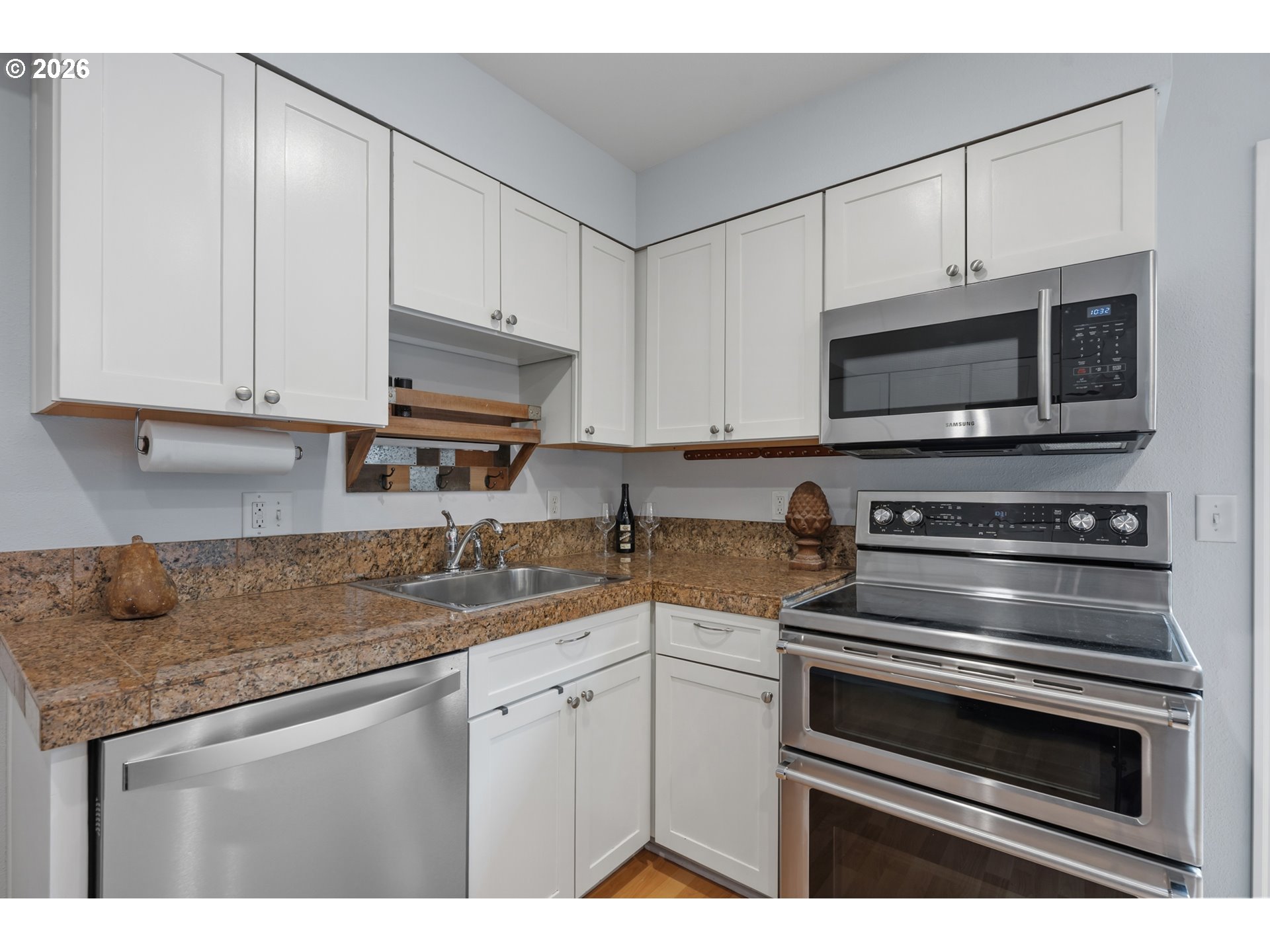 8333 Southeast 23rd Avenue, Unit A Portland, OR 97202 - Photo 11 of 44
