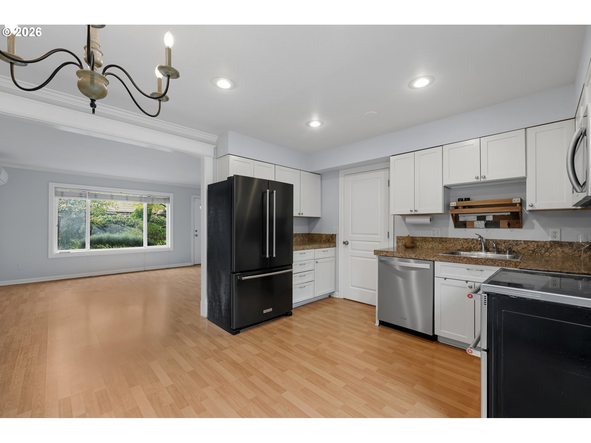 8333 Southeast 23rd Avenue, Unit A Portland, OR 97202 - Photo 13 of 44
