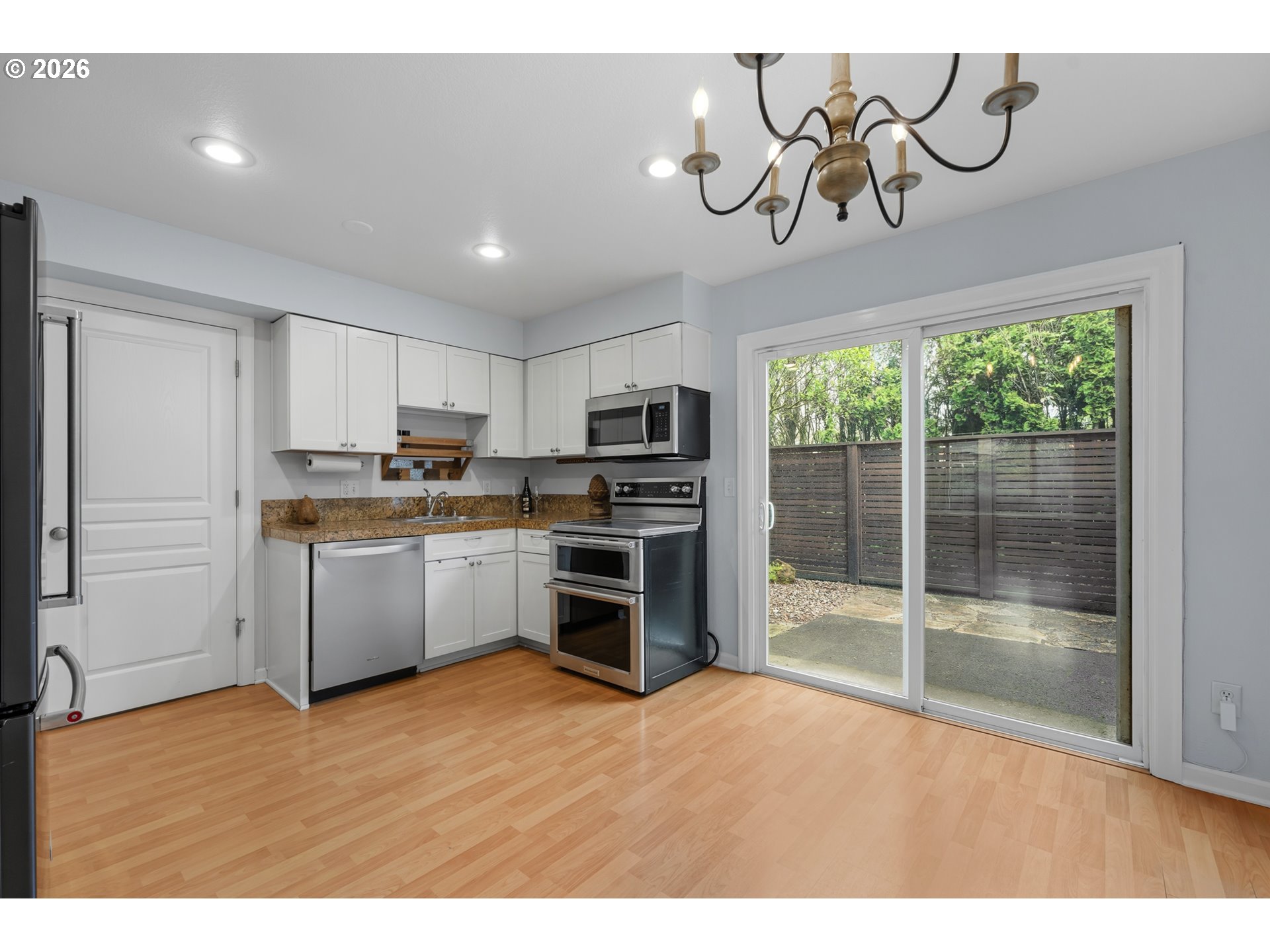 8333 Southeast 23rd Avenue, Unit A Portland, OR 97202 - Photo 9 of 44