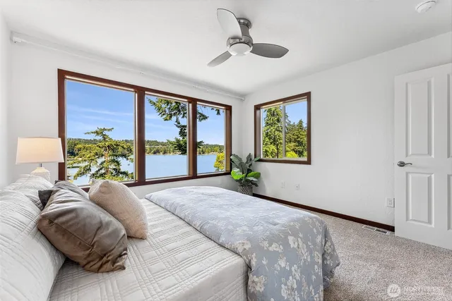 $850,000 | 931 Oyster Bay Court, Bremerton, WA 98312