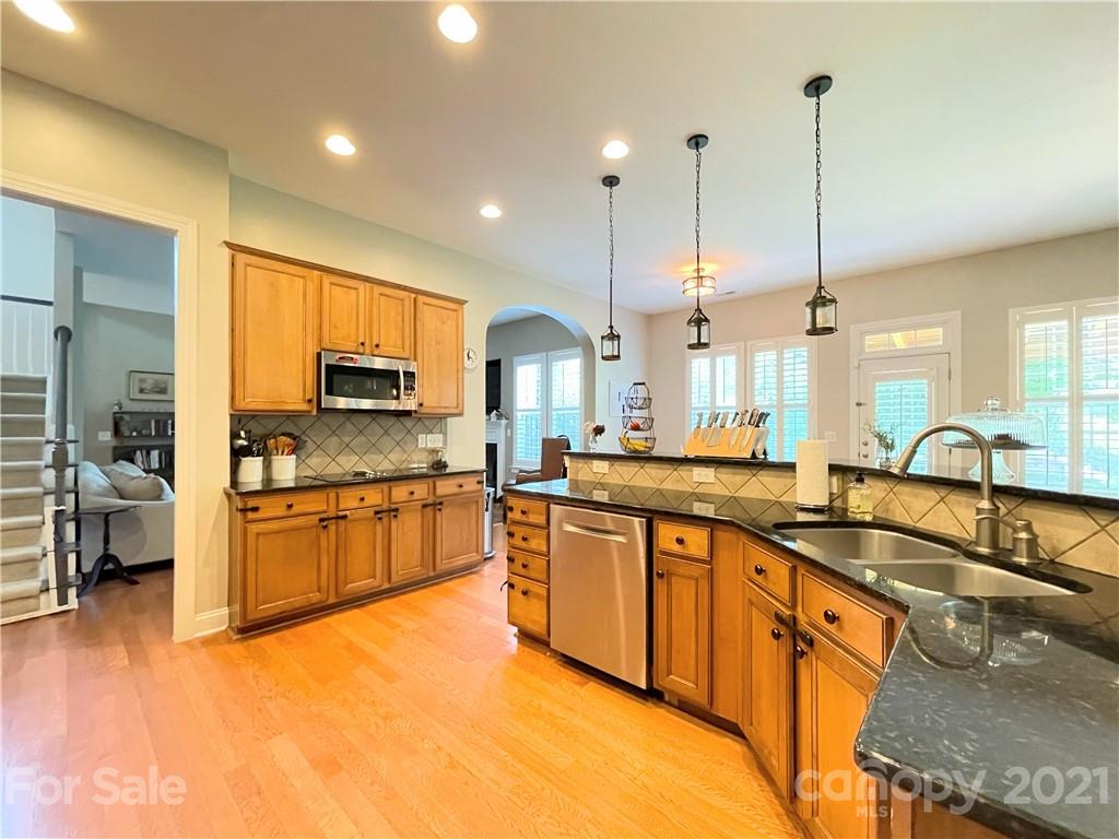 396 Miners Cove Way Fort Mill, SC 29708 - Photo 14 of 27 Gallery Image 14