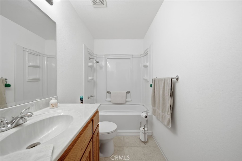 11998 Omak Road Apple Valley, CA 92308 - Photo 15 of 25 Gallery Image 15