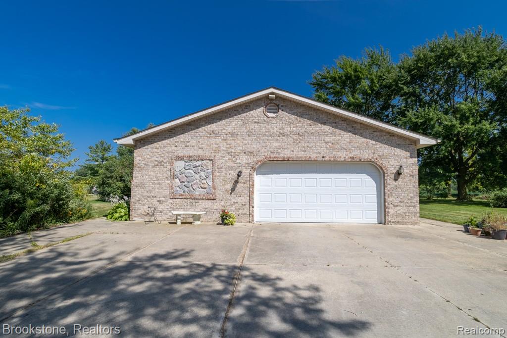 11569 Hill Road Memphis, MI 48041 - Photo 30 of 36