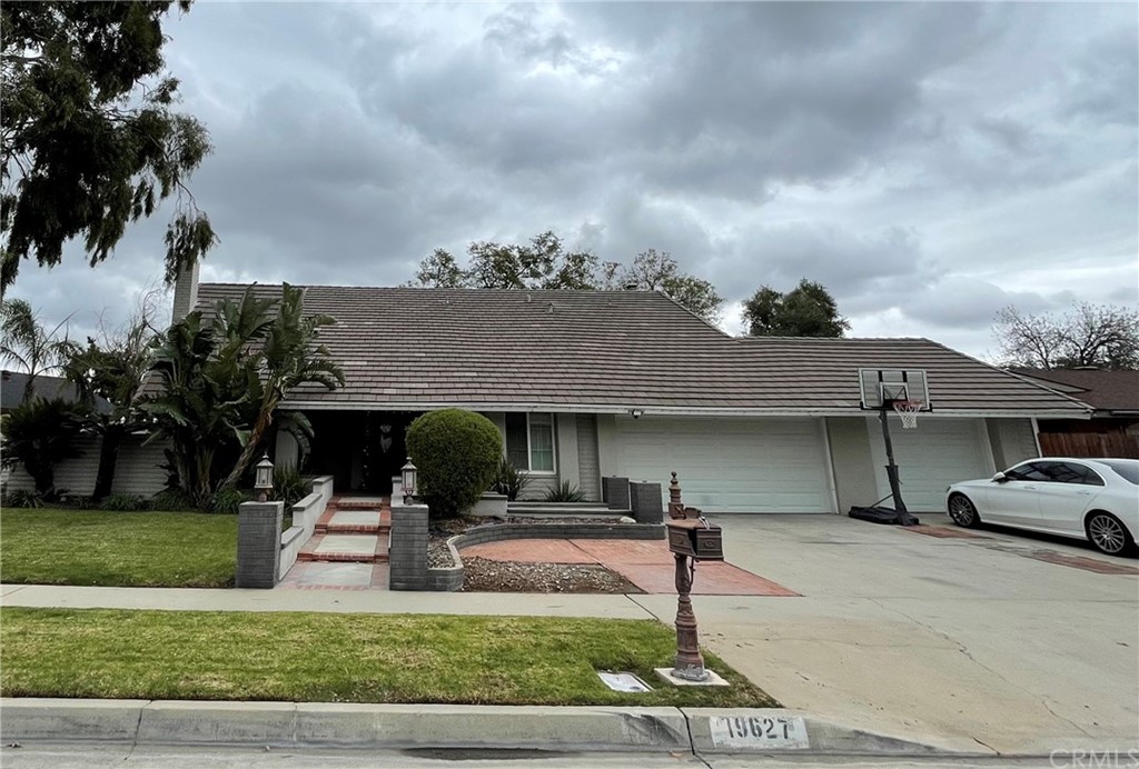 19627 Perry Avenue Rialto, CA 92377 - Photo 1 of 1