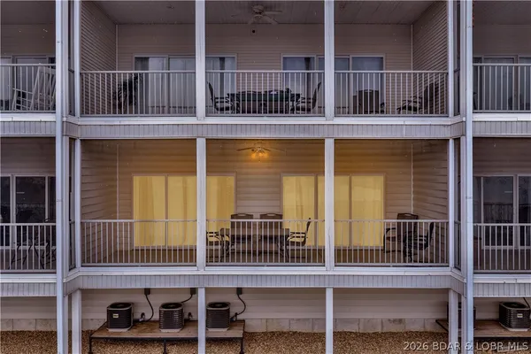 $325,000 | 4935 Robins Circle, Unit 213, Osage Beach, MO 65065