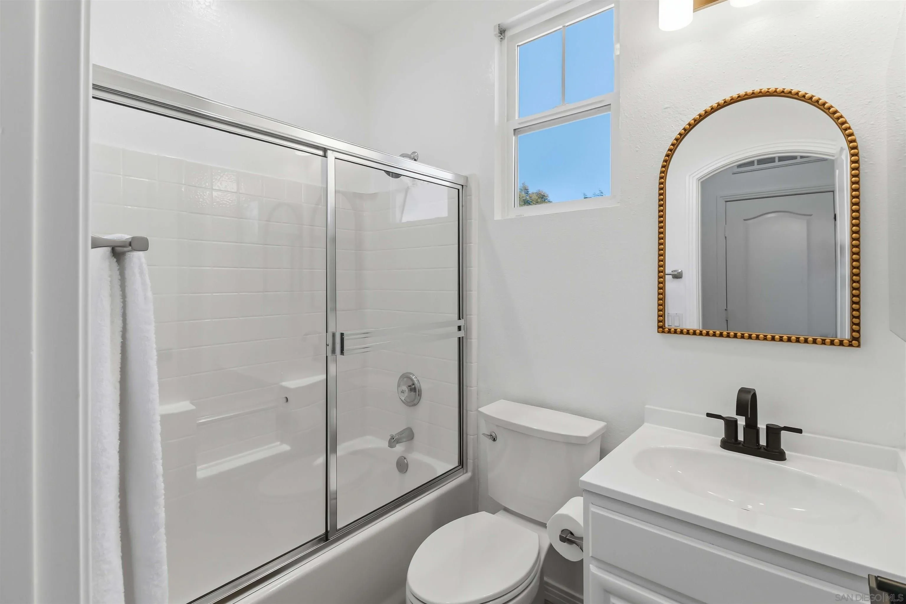 3255 Rancho Companero Carlsbad, CA 92009 - Photo 23 of 45