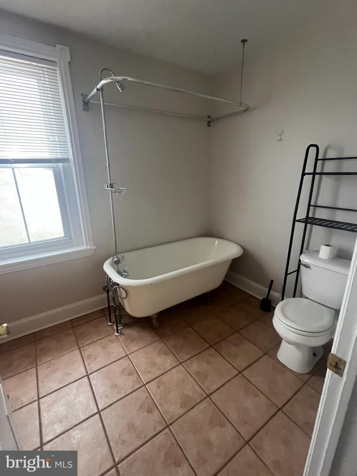 8118 Shawnee Street Philadelphia, PA 19118 - Photo 11 of 14