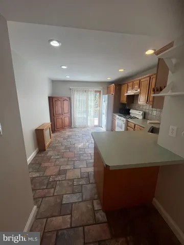 $2,200 | 8118 Shawnee Street, Philadelphia, PA 19118