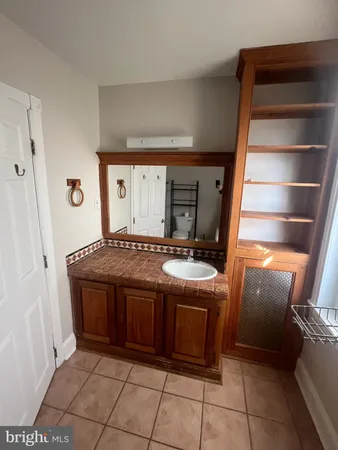 $1,950 | 8118 Shawnee Street, Philadelphia, PA 19118