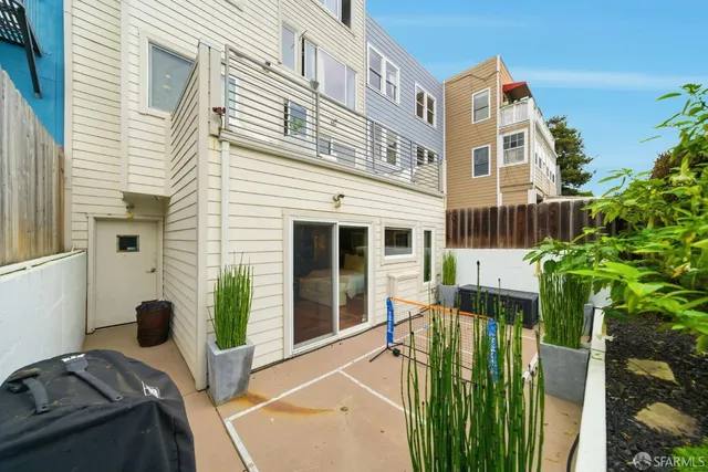 $2,395,000 | 161 Collingwood Street, San Francisco, CA 94114