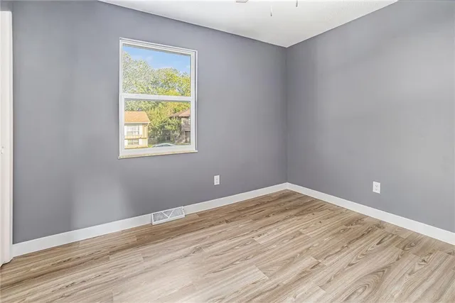 $300,000 | 716 North 61st Terrace, Kansas City, KS 66102