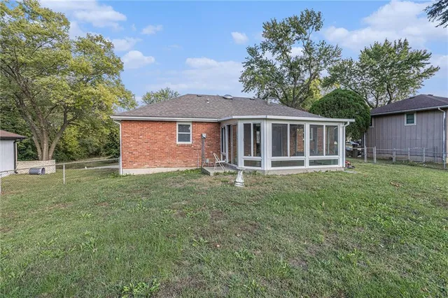 $300,000 | 716 North 61st Terrace, Kansas City, KS 66102
