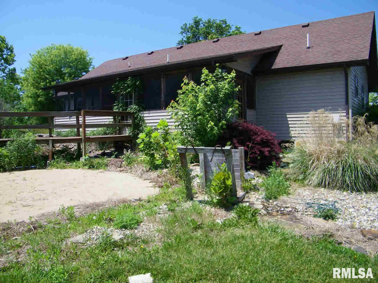 4494 Violet Road Creal Springs, IL 62922 - Photo 4 of 17