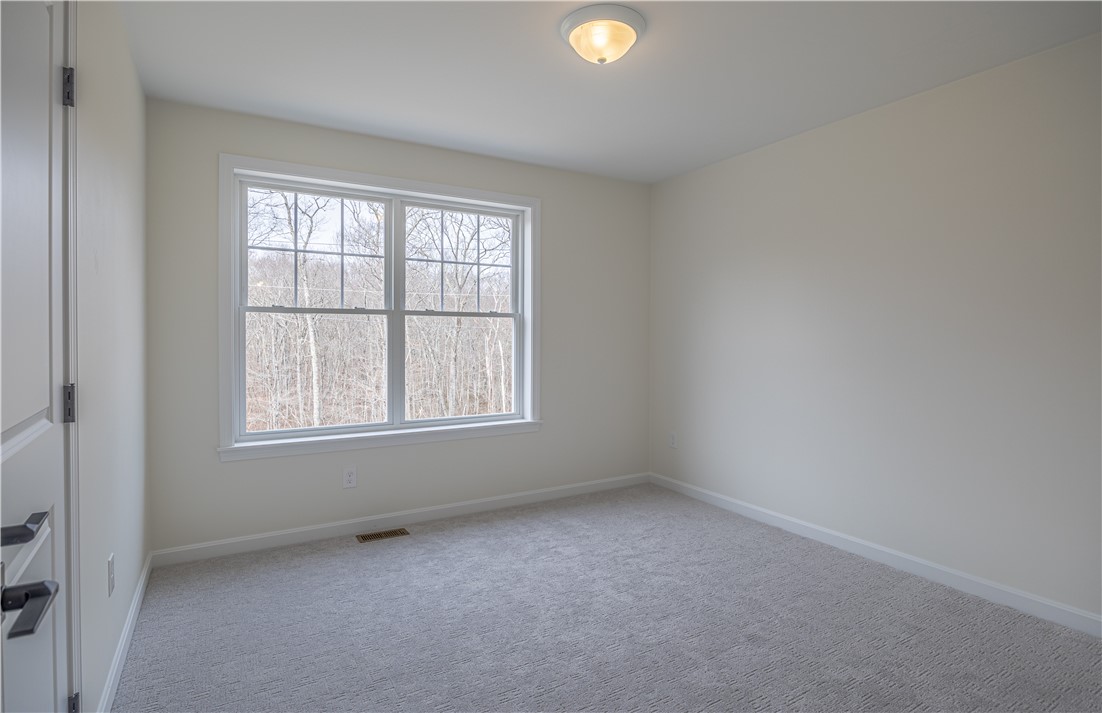 197 Carpenter Road Scituate, RI 02825 - Photo 17 of 24