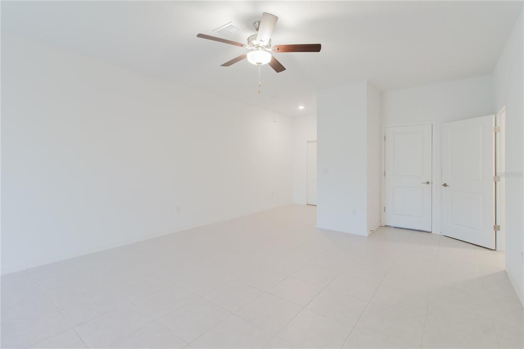 14452 Easy Goer Street Ruskin, FL 33573 - Photo 12 of 38