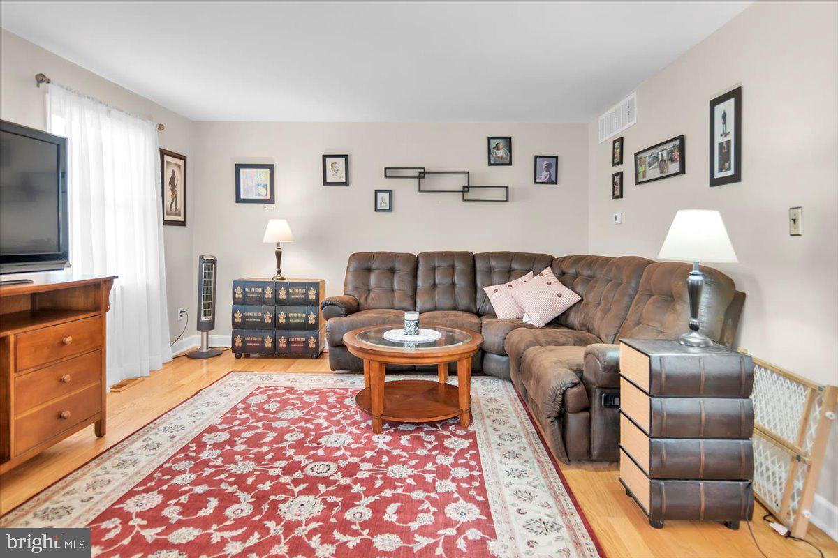 29 Tinsmith Lane Marlton, NJ 08053 - Photo 11 of 30