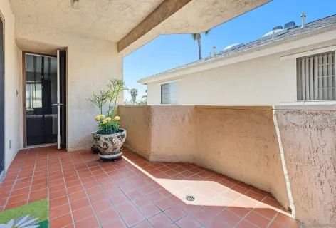 $679,999 | 180 Date Avenue, Imperial Beach, CA 91932