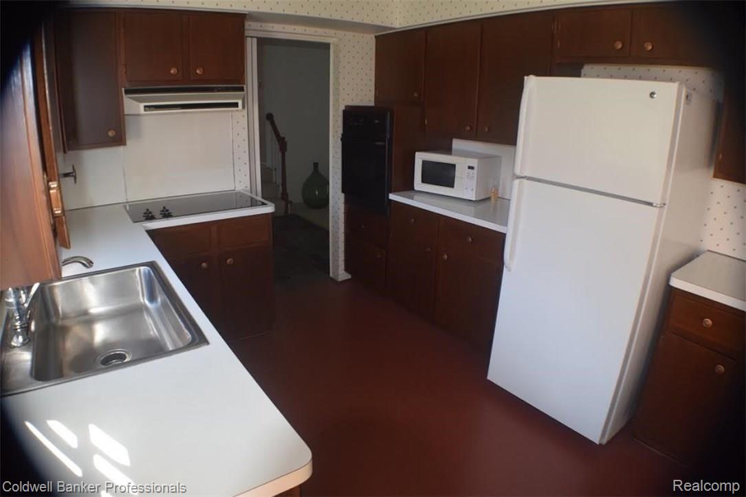 5720 Pebbleshire Road Bloomfield Hills, MI 48301 - Photo 10 of 26 unnamed (9).jpg