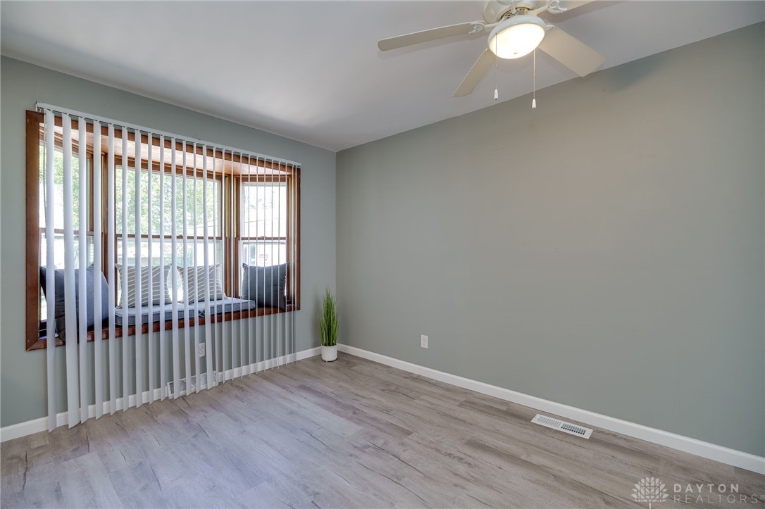 1081 Rydale Road Dayton, OH 45405 - Photo 10 of 33 Gallery Image 10