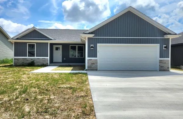 $249,900 | 743 Marley Lane, Seymour, IN 47274