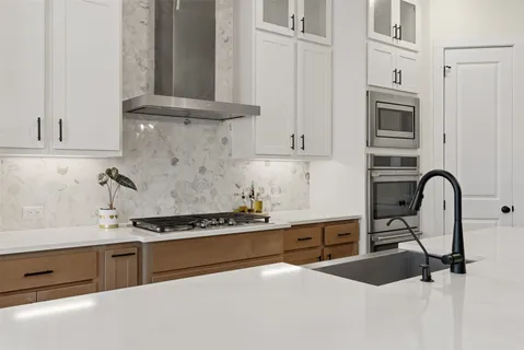 $979,000 | 542 Running Bird Lane, Austin, TX 78737