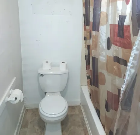 $74,000 | 460 East Washington Street, Arcola, IL 61910