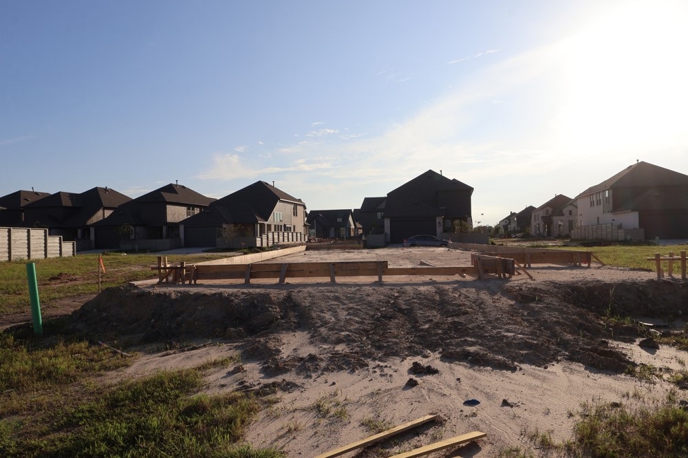 5502 Black Currant Road Manvel, TX 77578 - Photo 2 of 8 Every foundation at DWH is engineered and it’s inspected three times! We do not do “batch” testing. Rest easy knowing your foundation comes with a 10 year warranty.