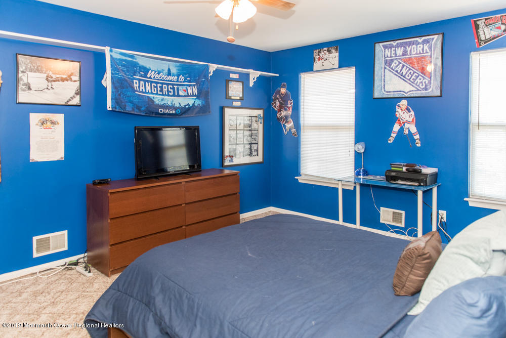 91 Pinewood Road Howell, NJ 07731 - Photo 24 of 37 jt (20 of 46)