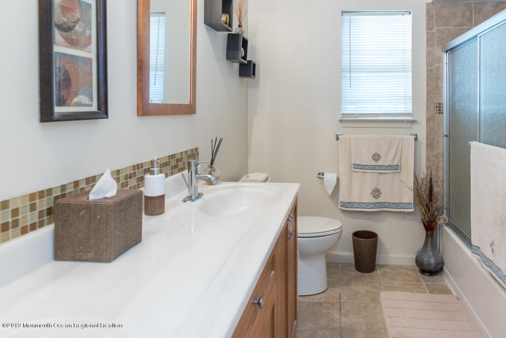 91 Pinewood Road Howell, NJ 07731 - Photo 28 of 37 jt (25 of 46)