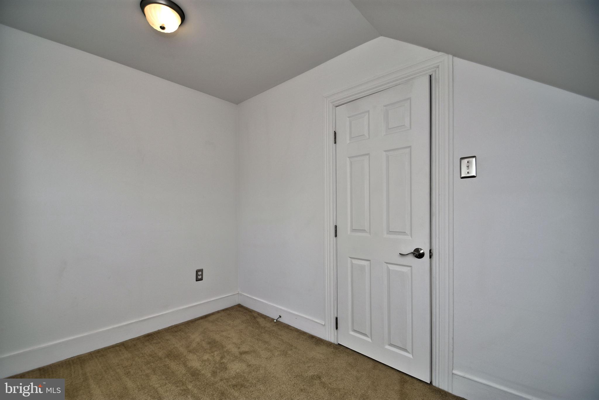 360 Ridge Avenue Spring City, PA 19475 - Photo 33 of 42 Gallery Image 33