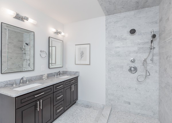 16 Warwick Road, Unit 3 Brookline, MA 02445 - Photo 4 of 15