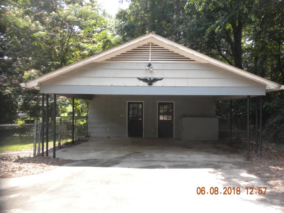 2231 Country Club Road Spartanburg, SC 29302 - Photo 5 of 14 Gallery Image 5