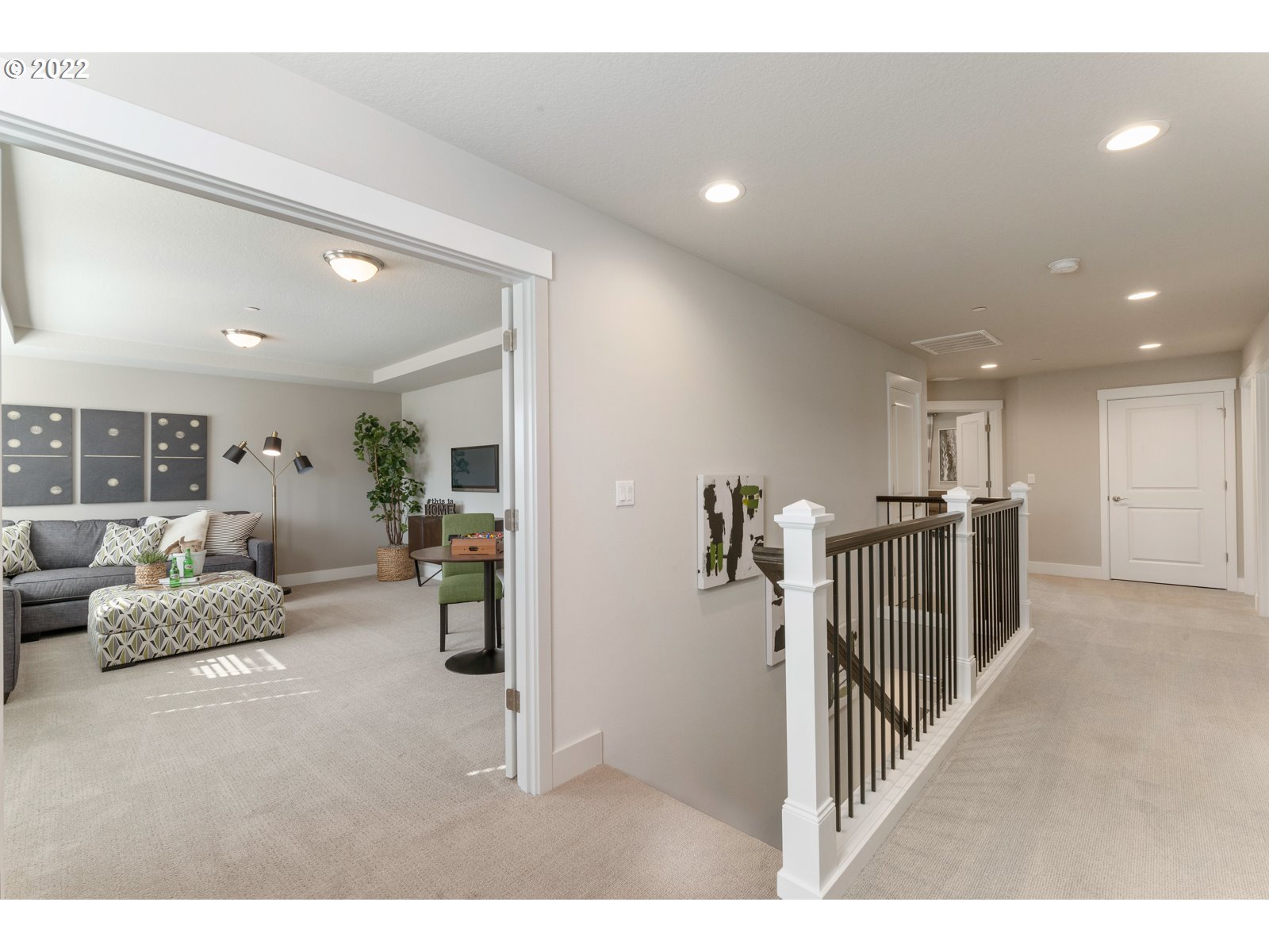 5657 North 92nd Avenue Camas, WA 98607 - Photo 18 of 32 a view of livingroom with furniture