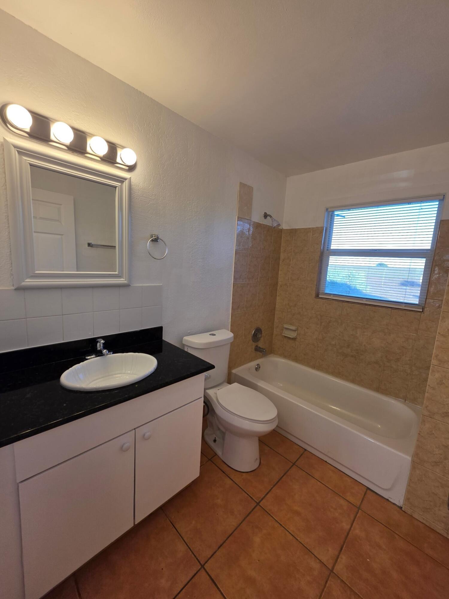 1508 Barton Road, Unit 1510A Lake Worth Beach, FL 33460 - Photo 11 of 12 1