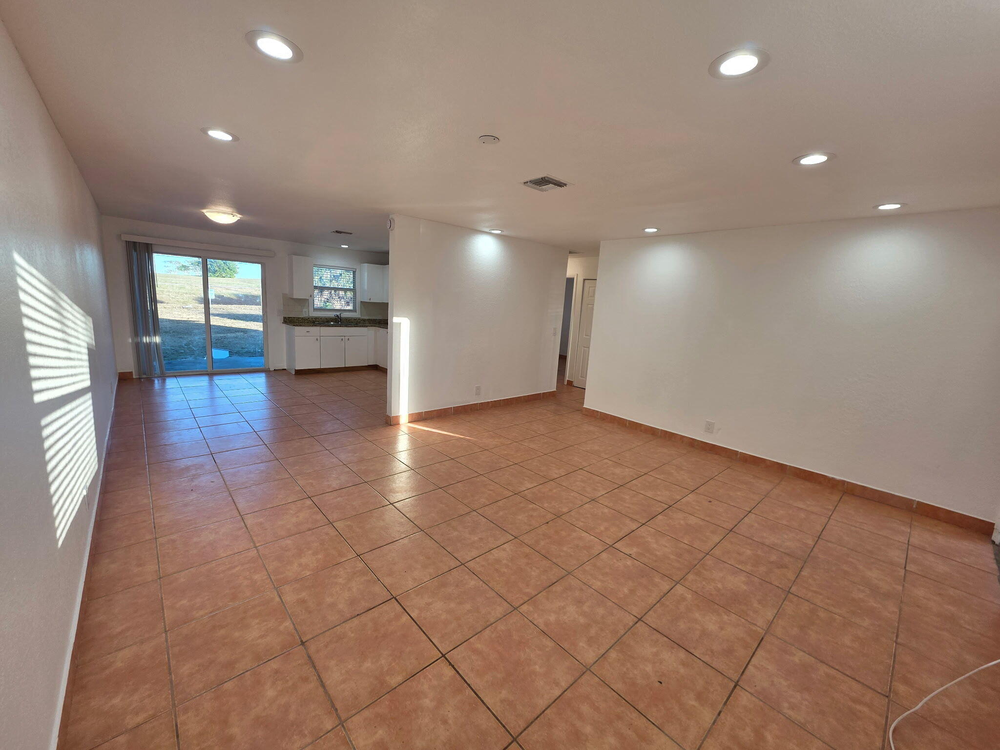 1508 Barton Road, Unit 1510A Lake Worth Beach, FL 33460 - Photo 4 of 12 4826705710013216552