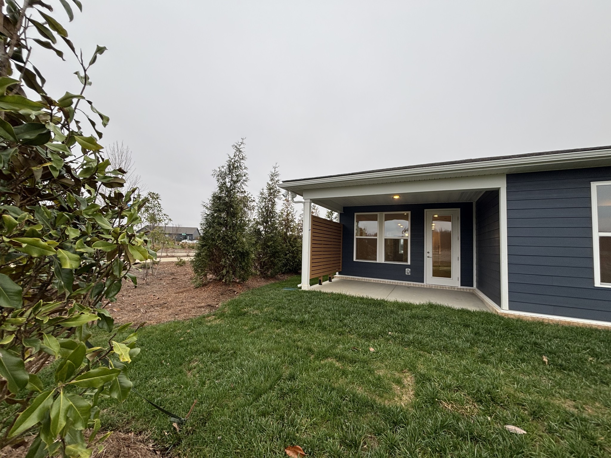 537 Scarlet Oak Road Lebanon, TN 37090 - Photo 23 of 38 a front view of a house with garden