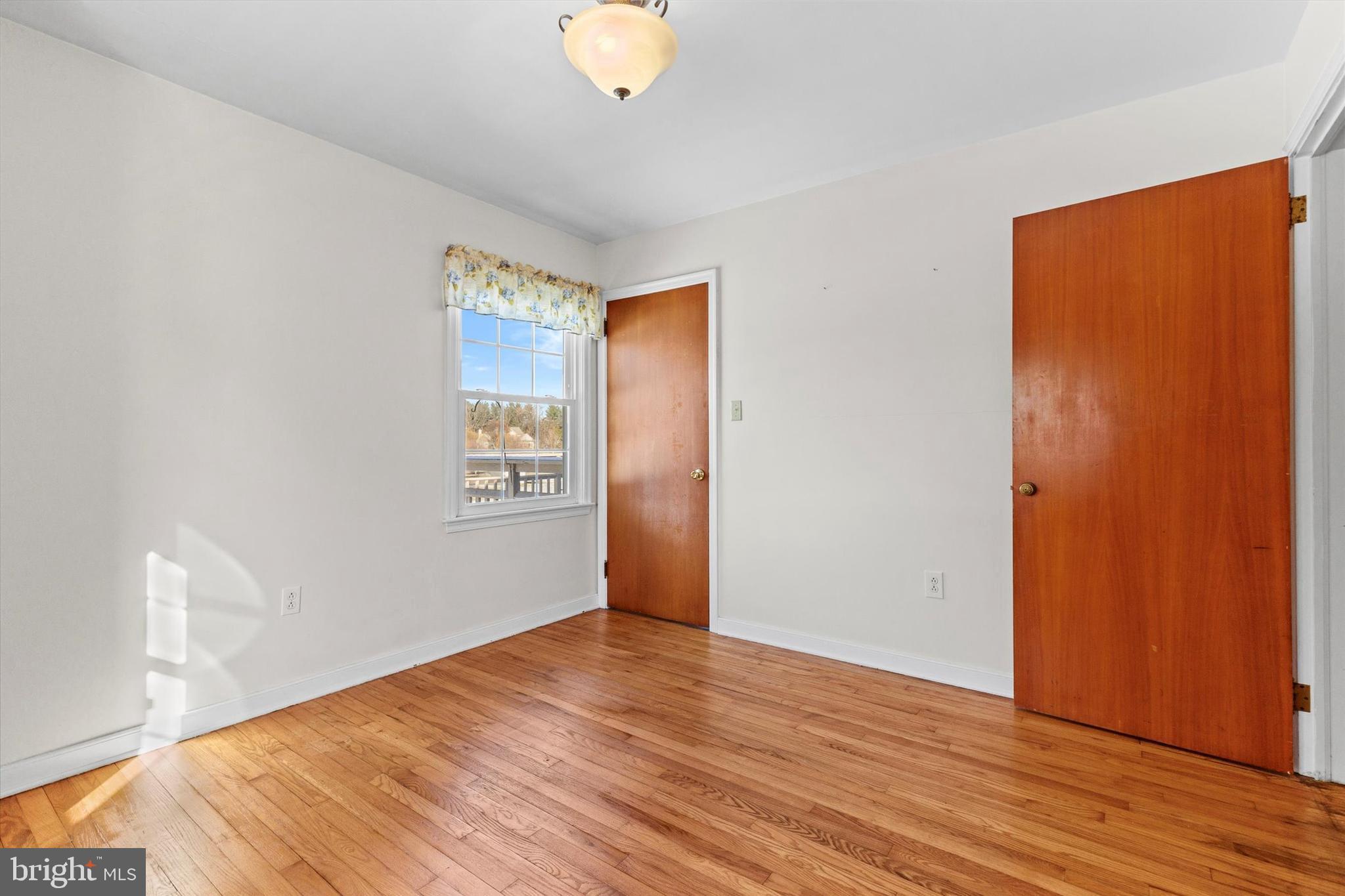 829 West Brubaker Valley Road Lititz, PA 17543 - Photo 24 of 58