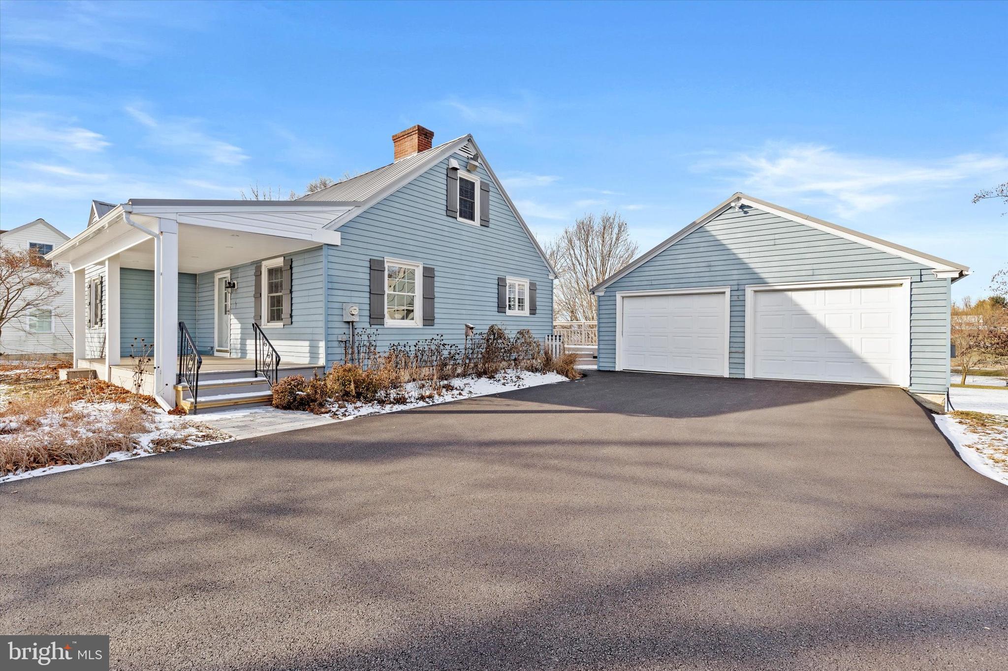 829 West Brubaker Valley Road Lititz, PA 17543 - Photo 5 of 58