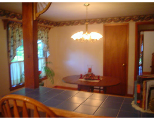 62 Westbrook Road South Hadley, MA 01075 - Photo 9 of 15 Gallery Image 9