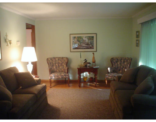 62 Westbrook Road South Hadley, MA 01075 - Photo 10 of 15 Gallery Image 10
