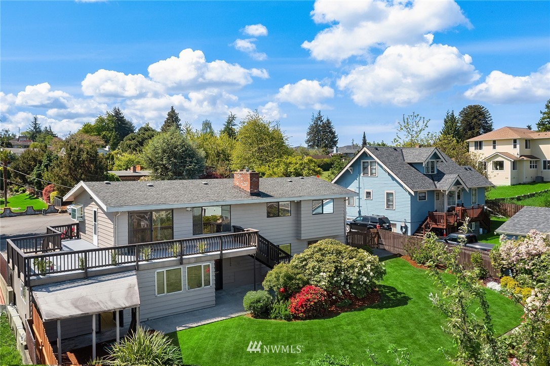 622 South 16th Street Renton, WA 98055 - Photo 4 of 40