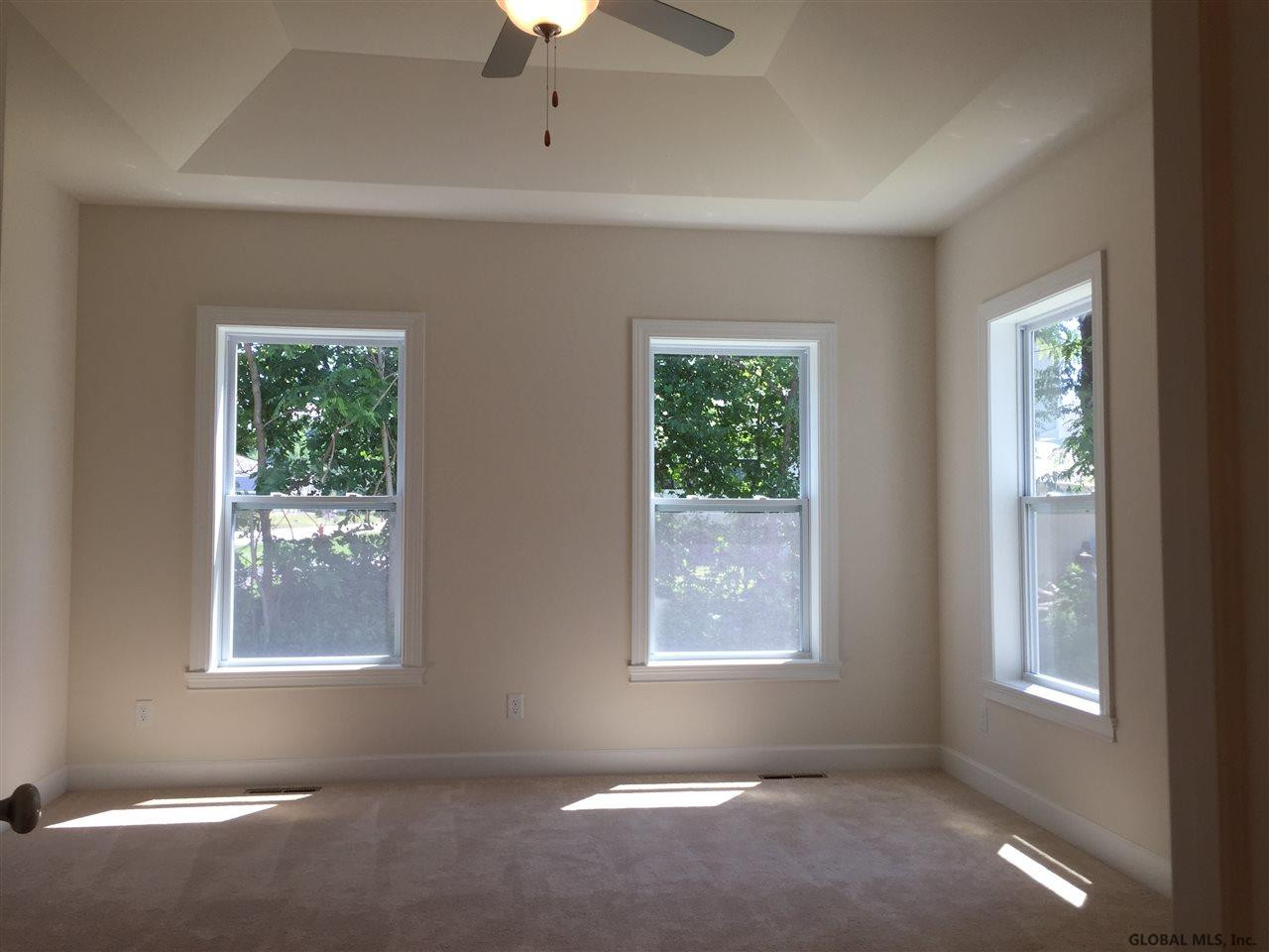 9 PINE BUSH Road Schenectady, NY 12304 - Photo 12 of 26 Photo 12